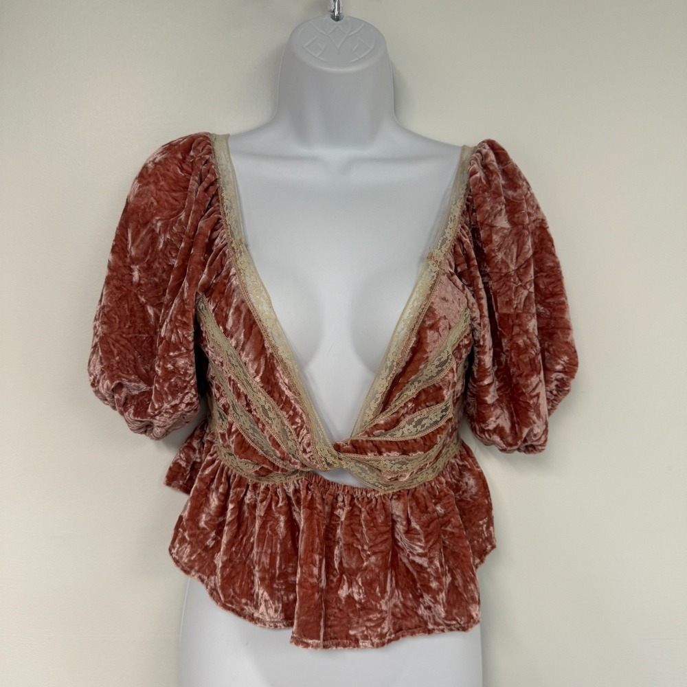 Free People Yours Truly Crushed Velvet Peplum Top Mauve Pink XS OB1231649
